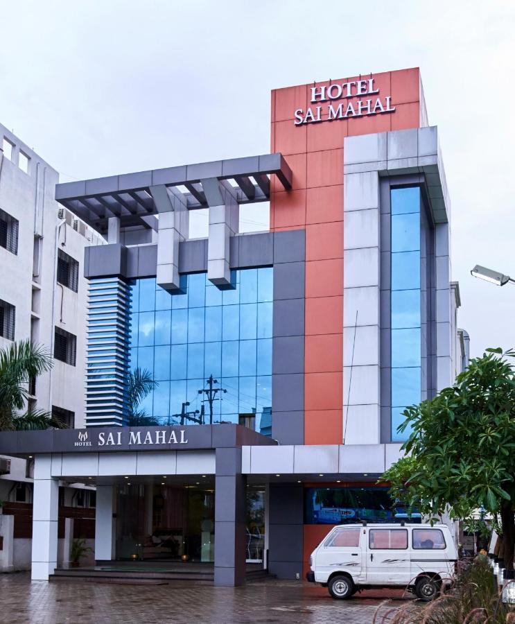 Hotel Sai Mahal Shirdi Exteriör bild